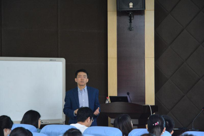yl88858永利集团举办首期“泰山金融学术训练营”.png