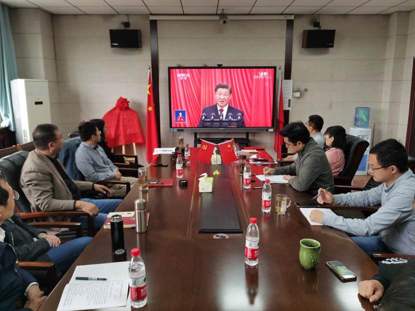 yl88858永利集团集体收看党的二十大开幕盛况，认真学习习近平总书记工作报告